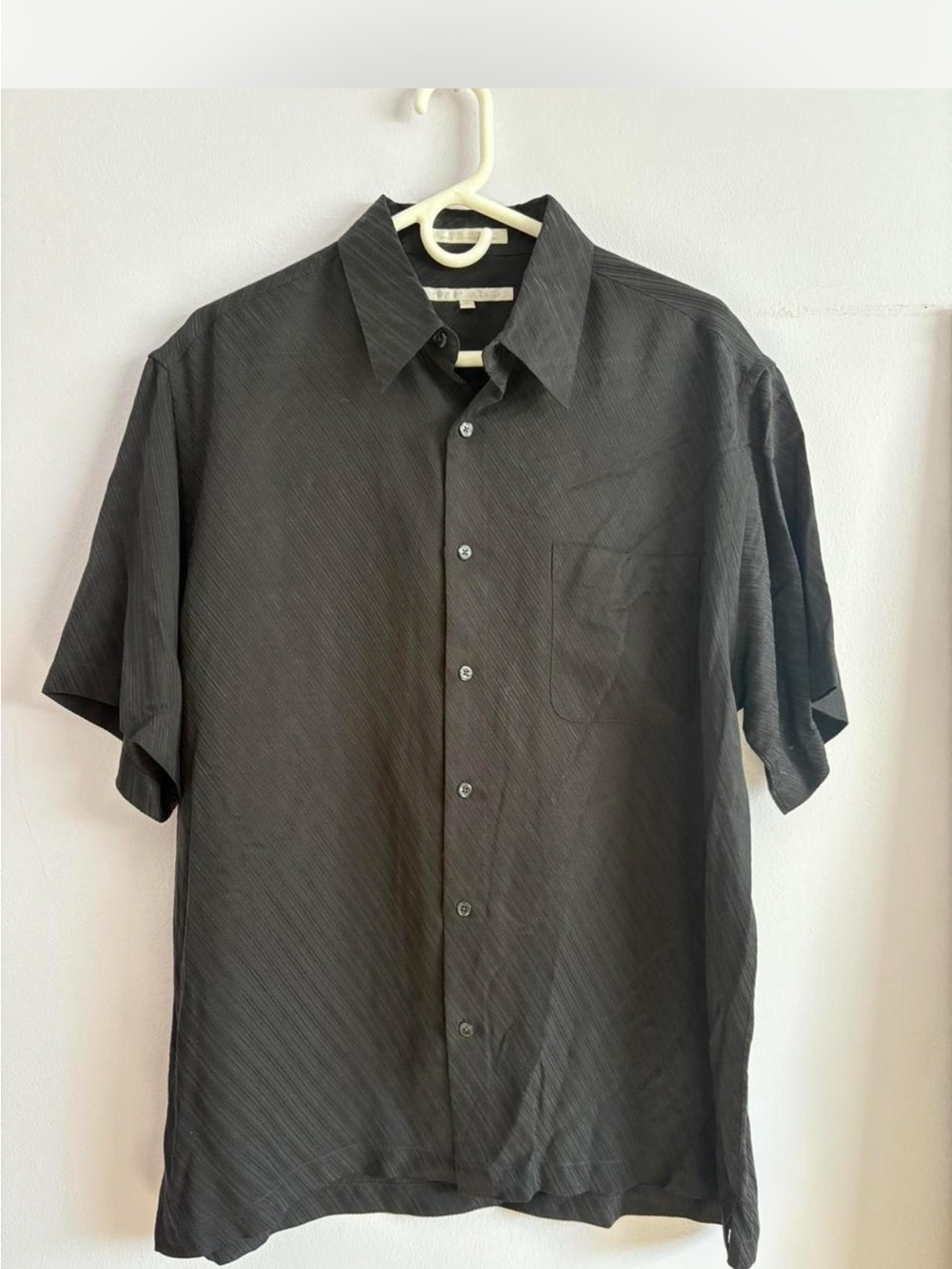 Perry Ellis Men's Silk Short-Sleeve Button-Down Shirt in Charcoal
